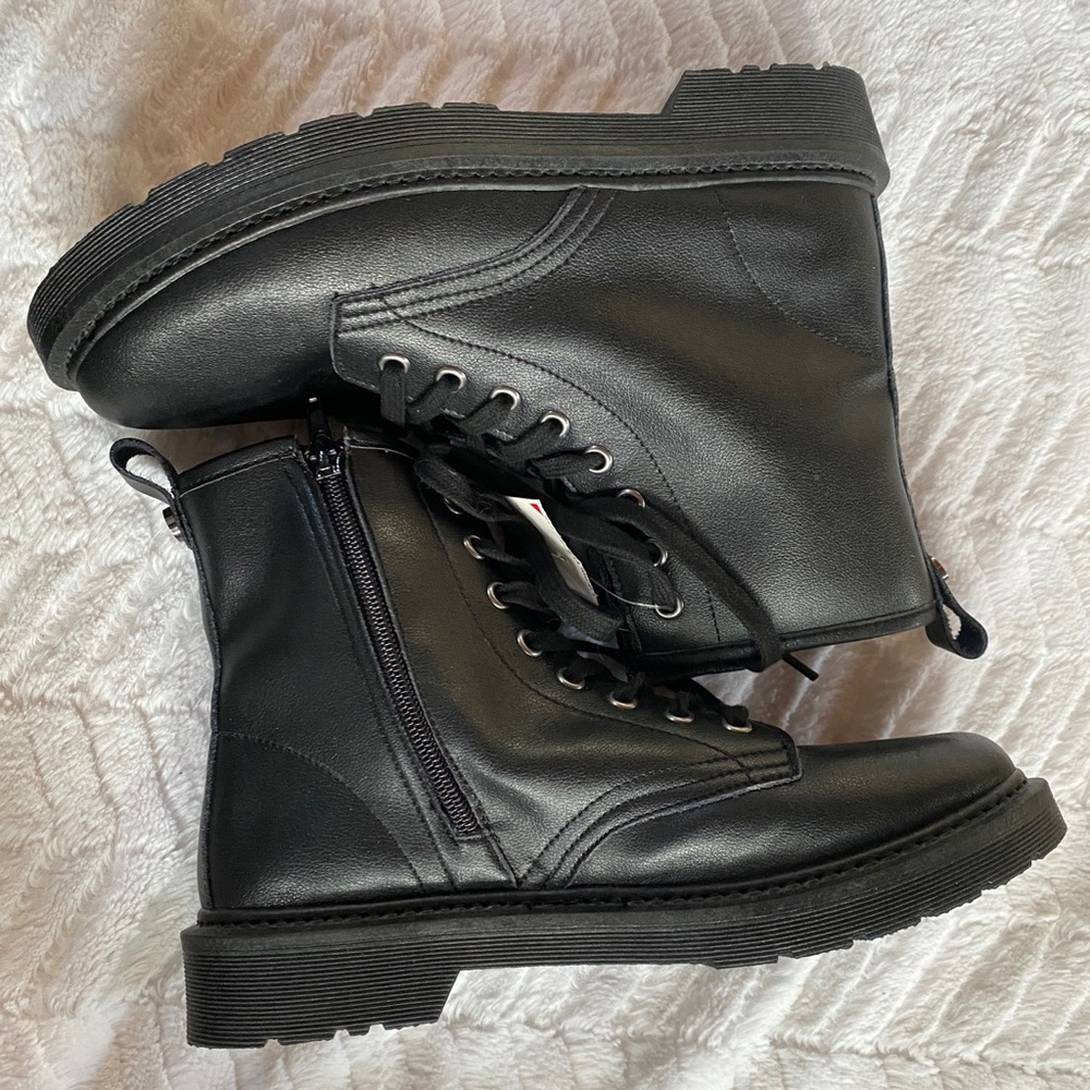 Steve Madden combat boots